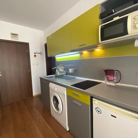 Apartman Sunny Day6-25 *